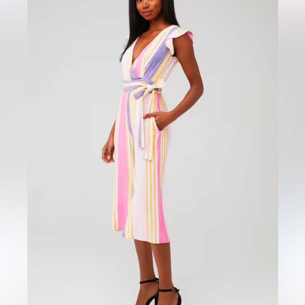NWT- LINE AND DOT- KAIRI JUMPSUIT Size S Multi Color